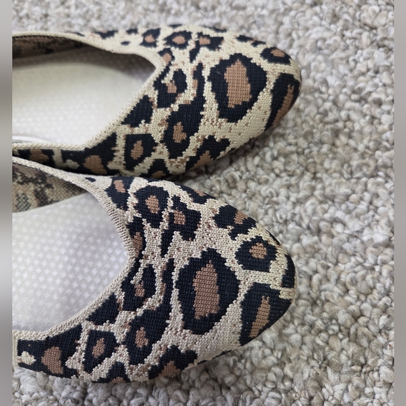 Sketchers Air Cooled Cleo Claw-Some Baklet Flats Cheetah‎ Animal Print Sz 7 - Picture 5 of 11